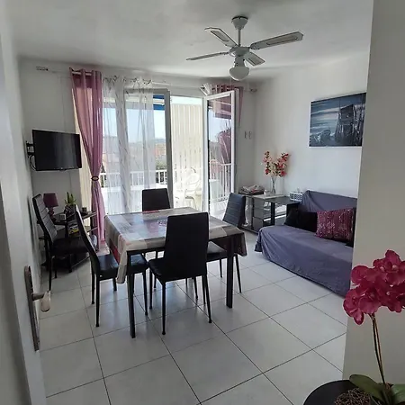 Charmant T3 A Plage, Securisee, Parking, Proche Plage Et Commerces, 4 Pers. - Fr-1-805-2 Apartamento Fréjus