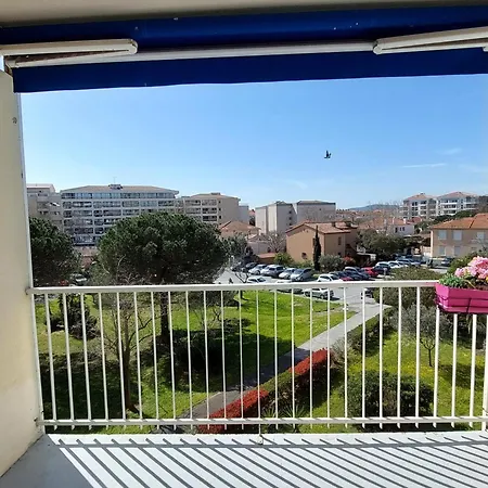Apartamento Charmant T3 A Plage, Securisee, Parking, Proche Plage Et Commerces, 4 Pers. - Fr-1-805-2 Fréjus